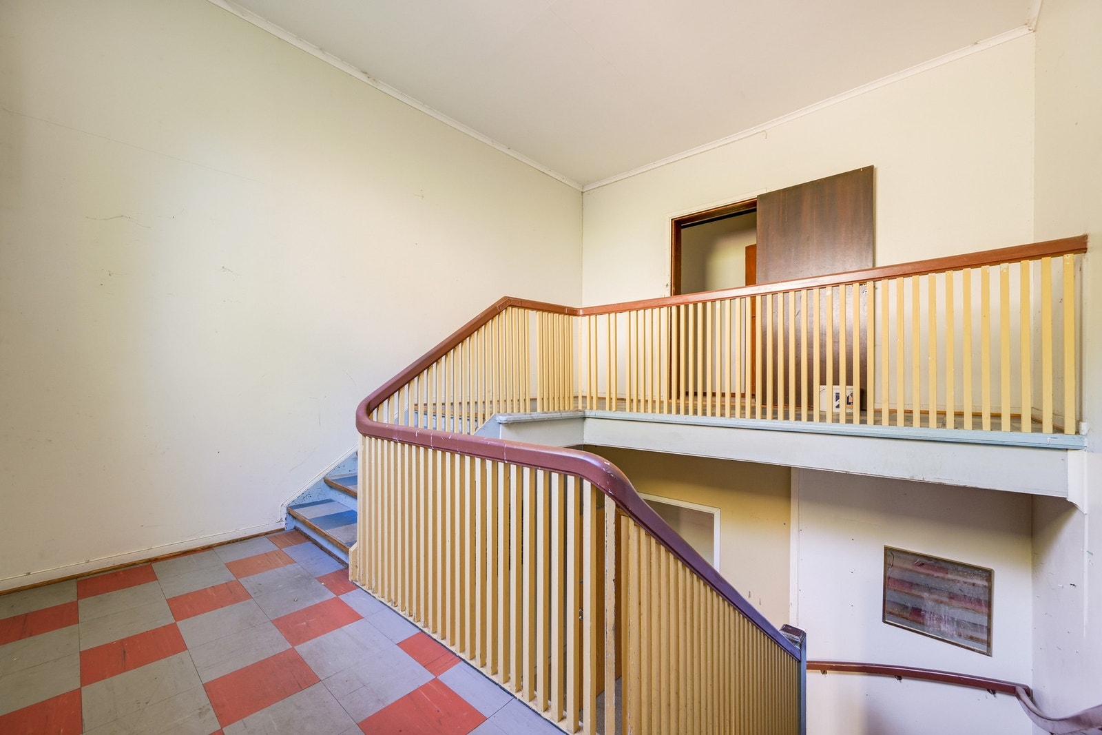 Trapp opp Galleribilde