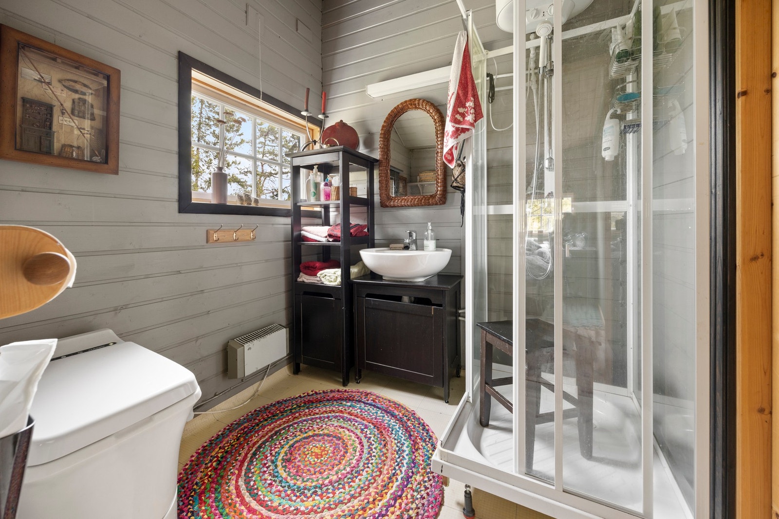 Bad - 3,5 kvm. Bad og gang er inntegnet som soverom på godkjente tegninger. Galleribilde