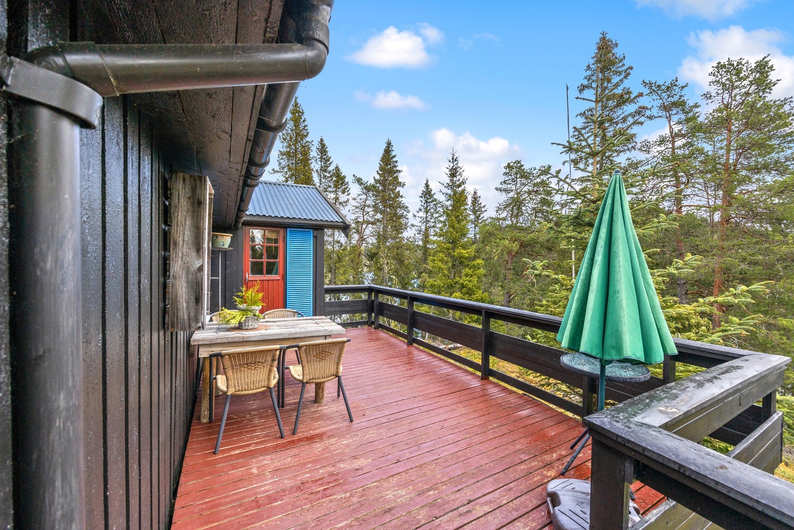 Veranda på ca. 20kvm. Galleribilde