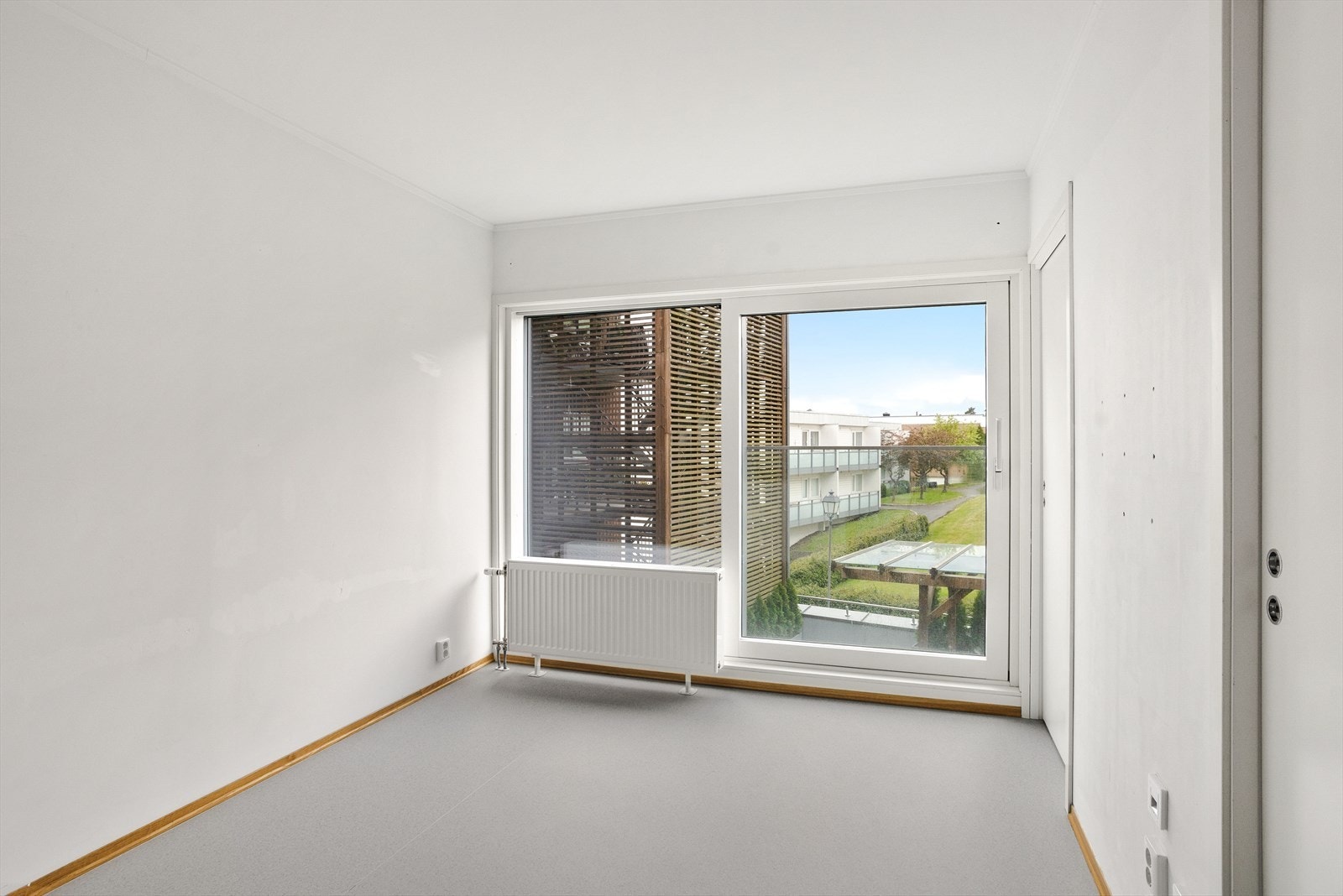 new-00004.jpg Galleribilde