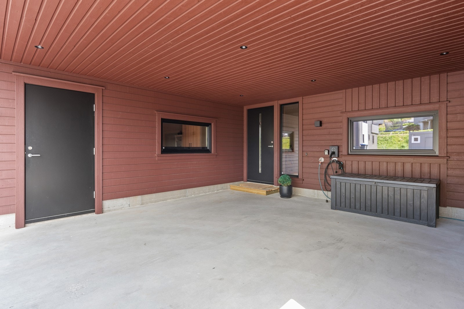 Her er hovedinngangen til boligen Galleribilde