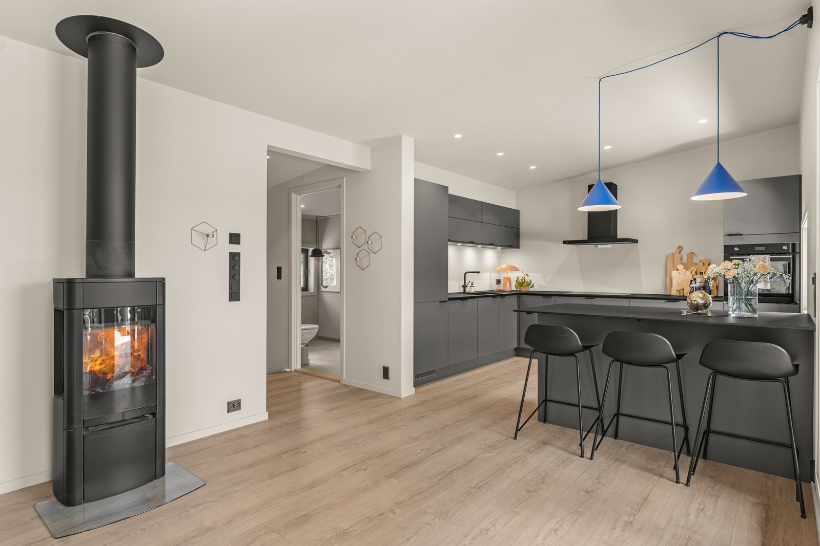 Vedovn er satt inn i hovedetasjen Galleribilde