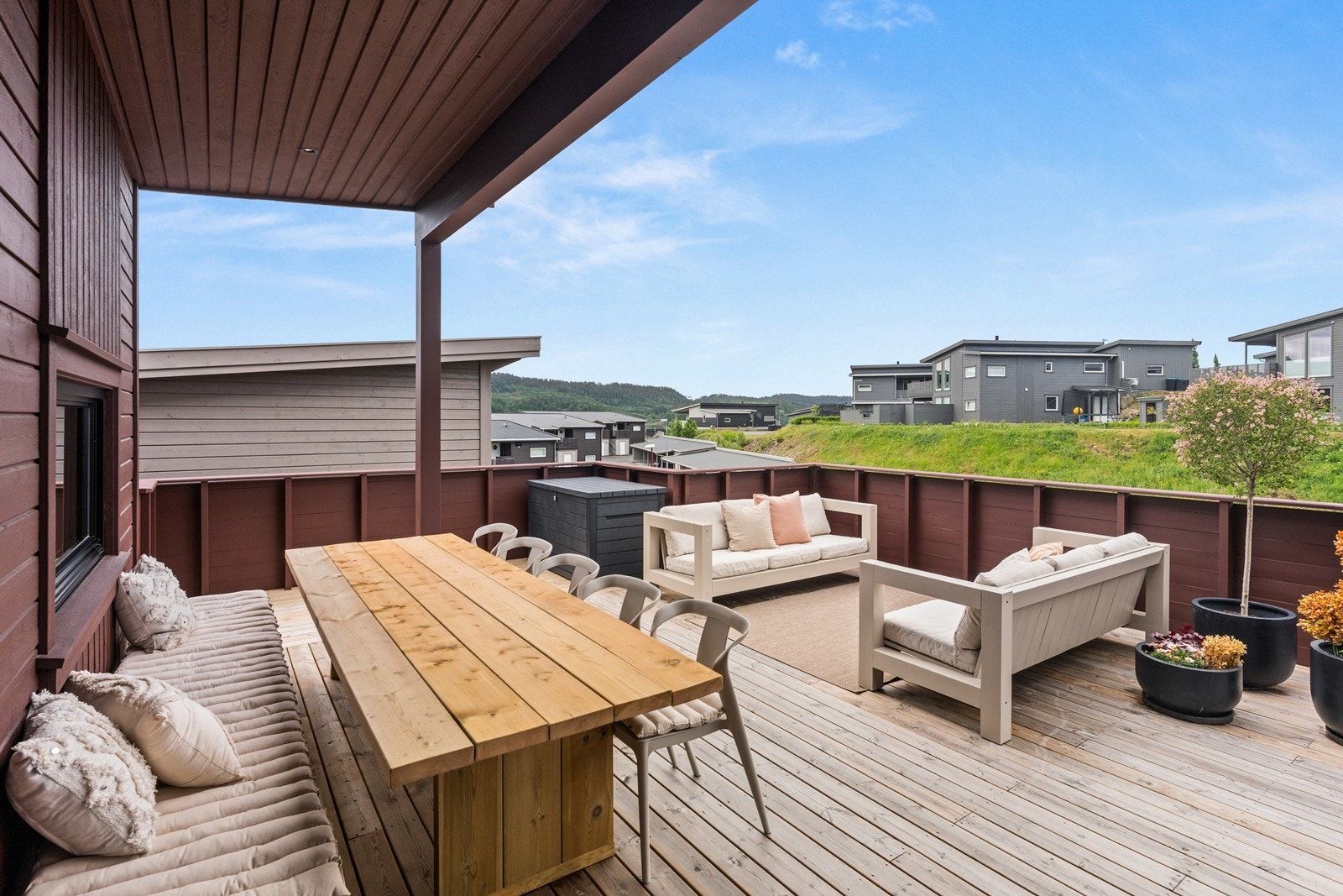 Halvtak over deler av terrassen Galleribilde