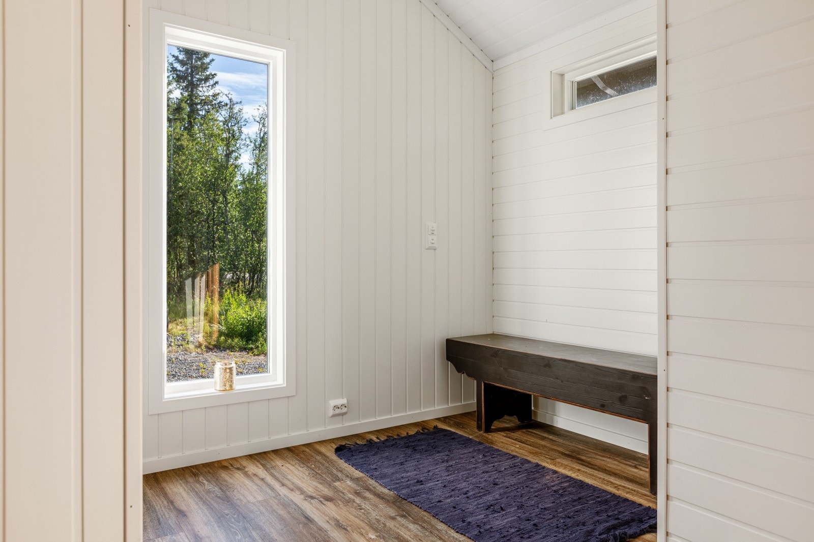 Varmepumpe fra 2023 er installert i tilbygget. Galleribilde