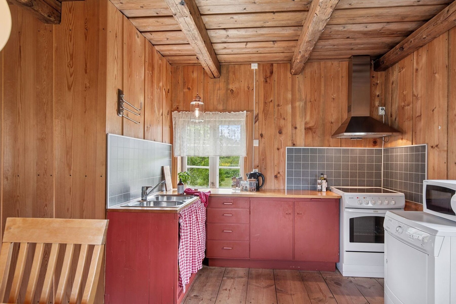 Herberget har vært populært blant reisende som ønsker en unik og fredelig overnatting i historiske omgivelser. Galleribilde