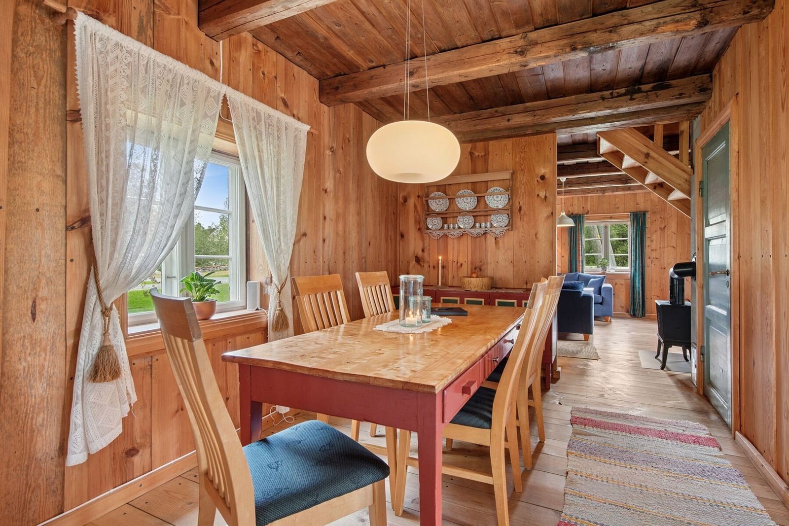 Utenom sesong leies bygget ut etter avtale, og gir mulighet for ekstra inntekt. Galleribilde