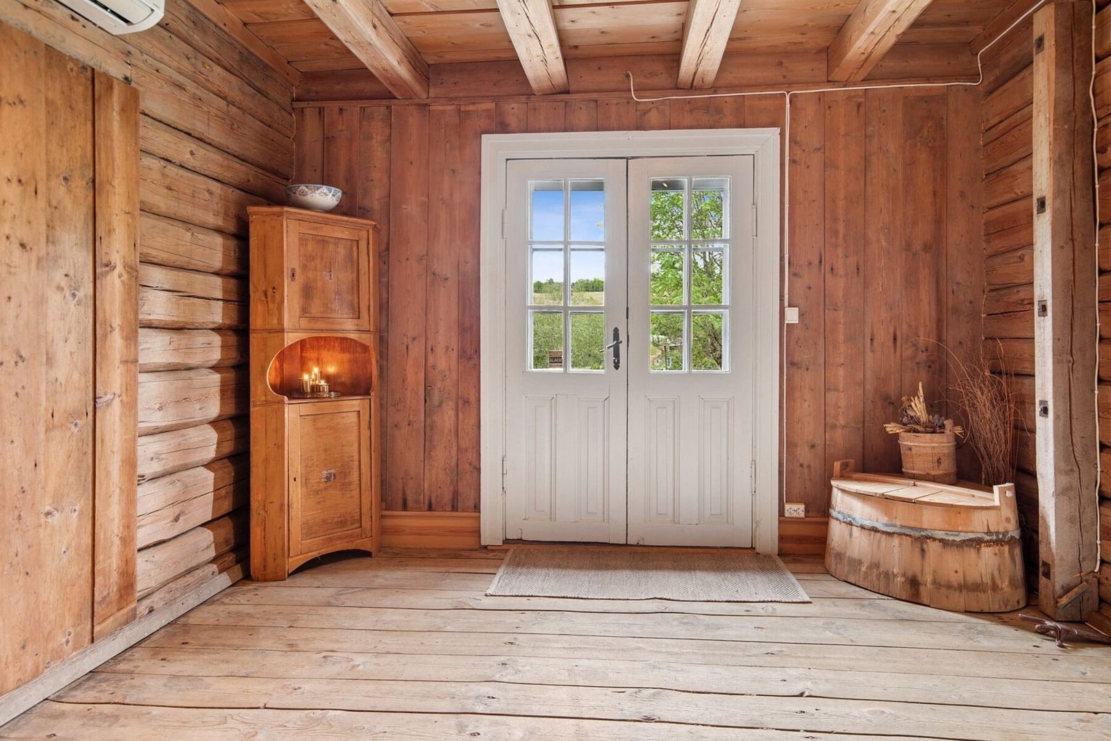 En virkelig gjennomført bolig med god funksjonalitet og historie i alle vegger. Galleribilde