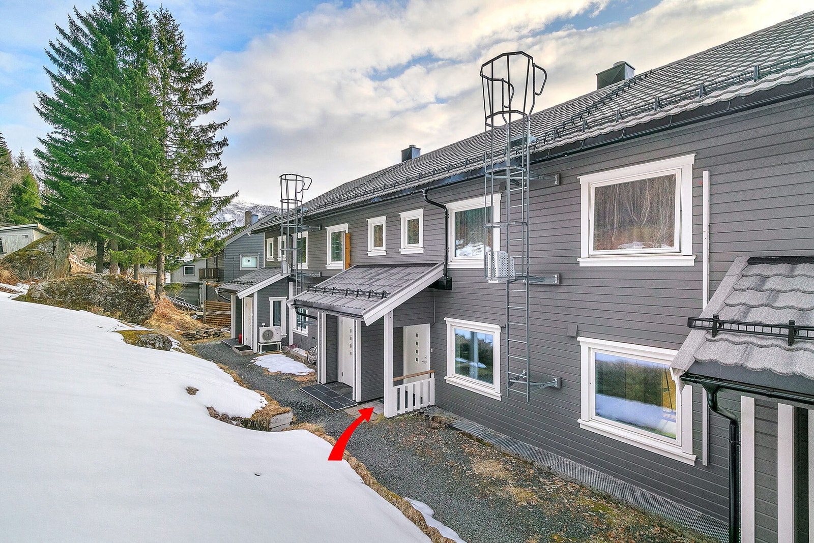 Inngangsparti Galleribilde