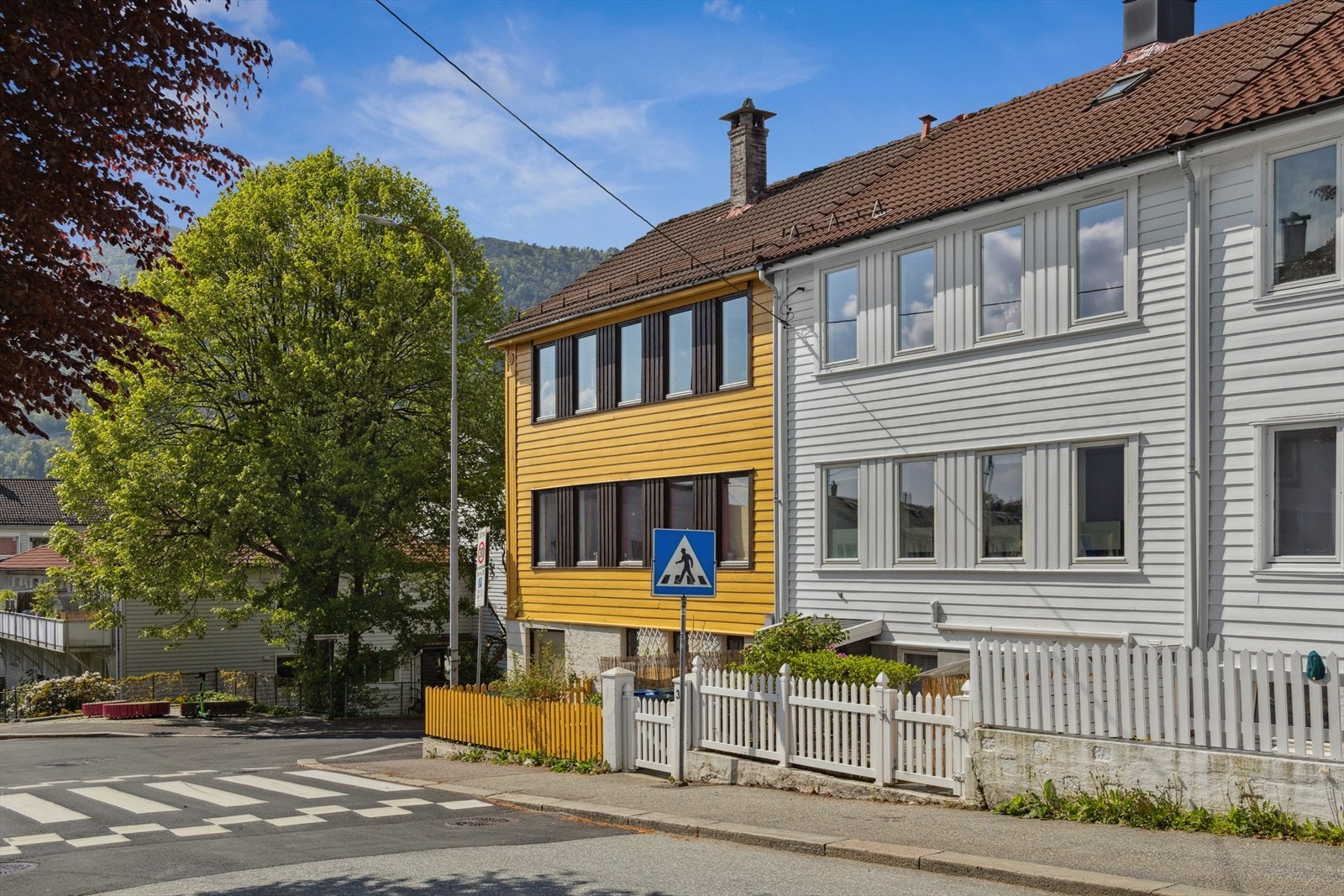 Barnevennlig beliggenhet, med kort vei til skole og barnehage Galleribilde