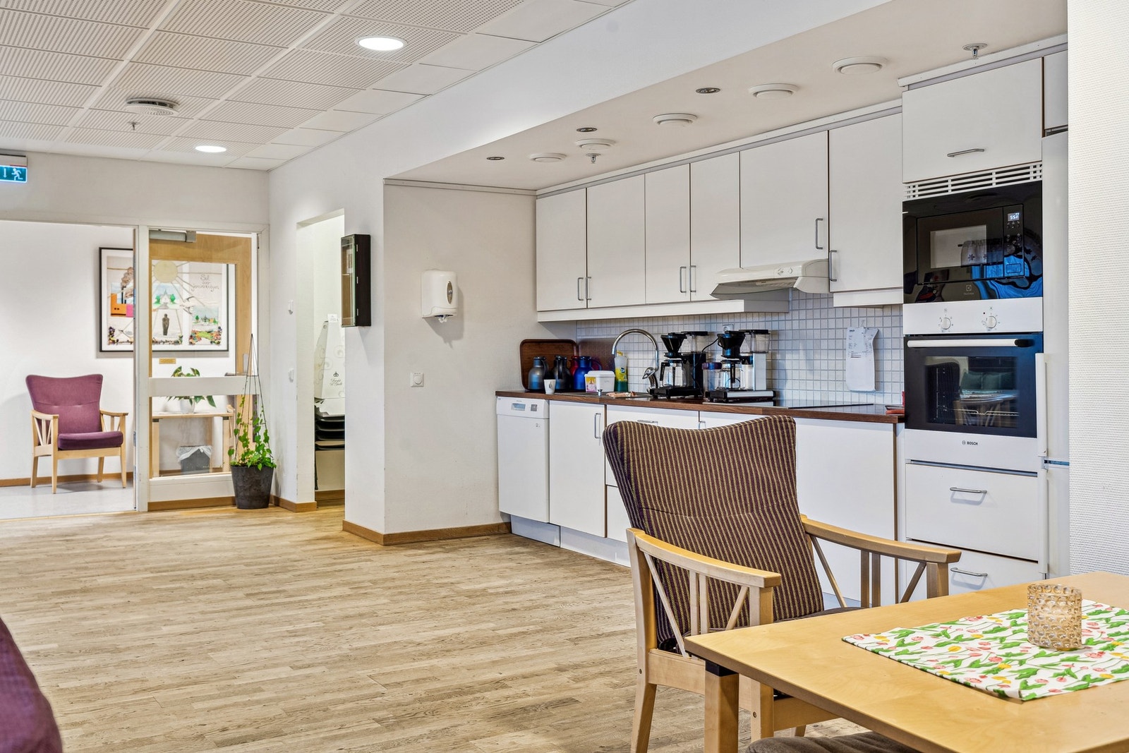 I 2. etasje er her spisesal hvor de som ønsker kan innta middag i fellesskap. Galleribilde