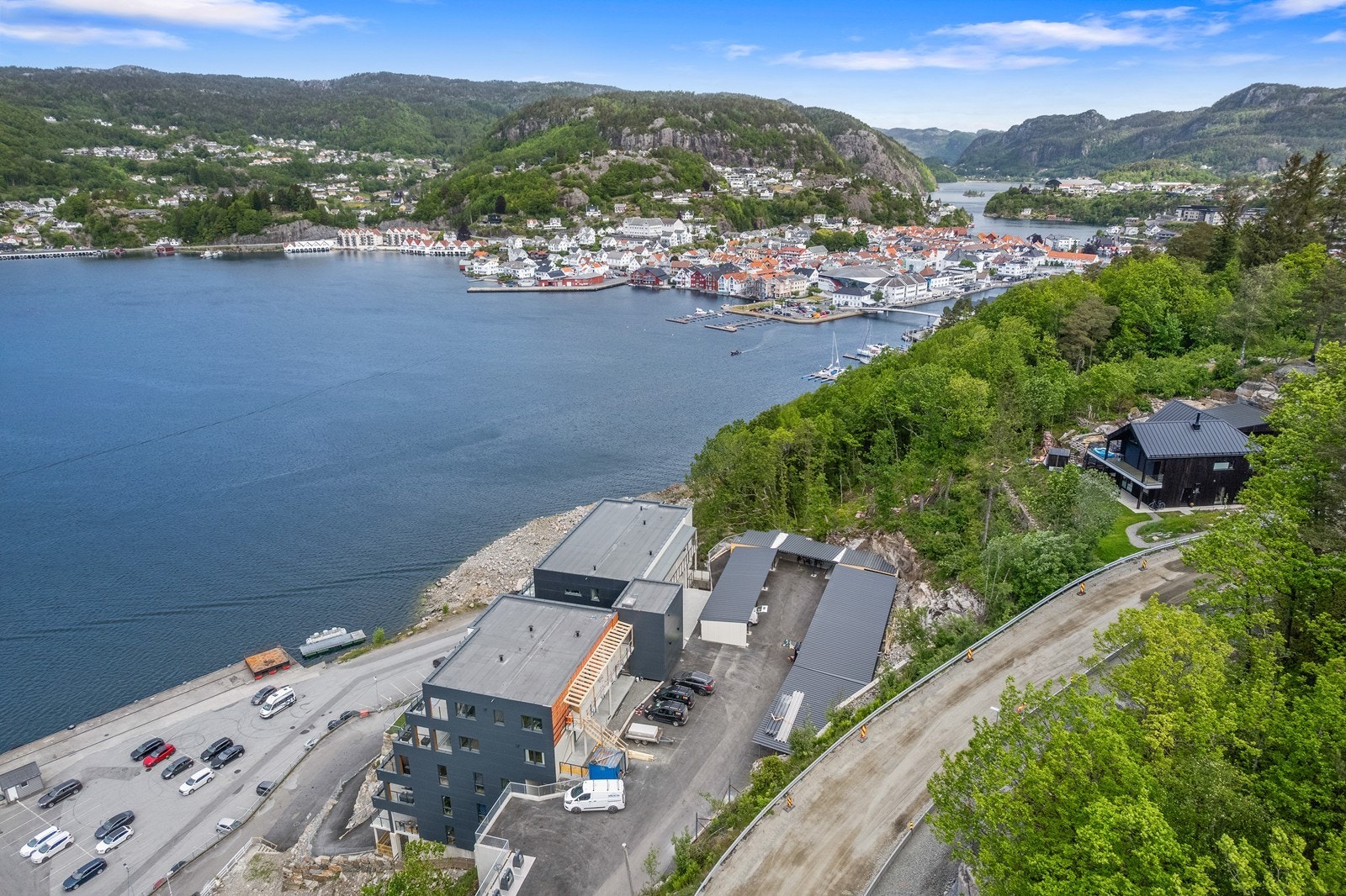 Sentrumsnær beliggenhet. Galleribilde