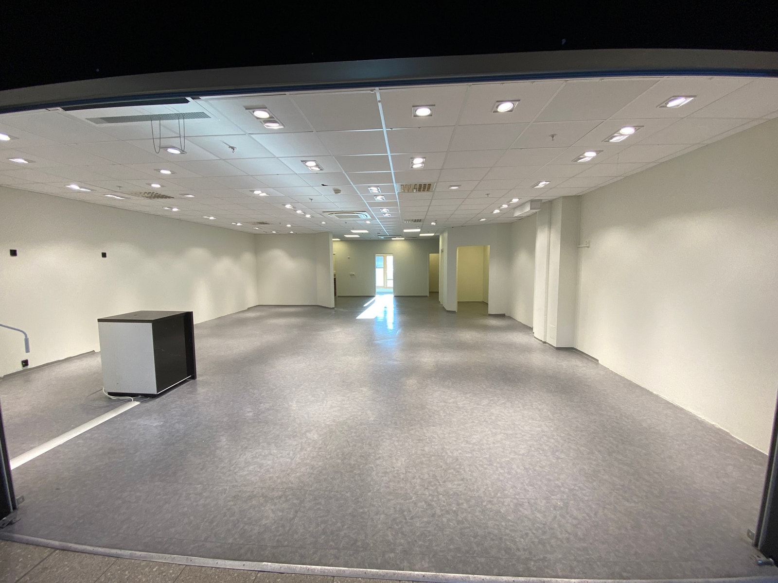 Lyst og pent lokale, klart for ny leietaker Galleribilde