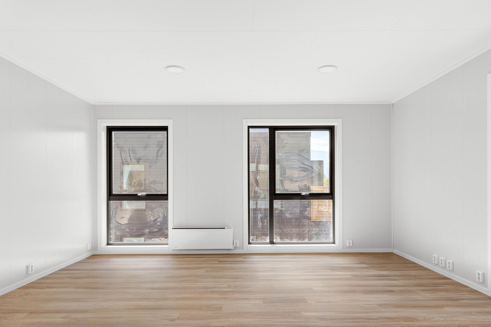 Begge soveromma har god plass til seng og garderobe. Galleribilde