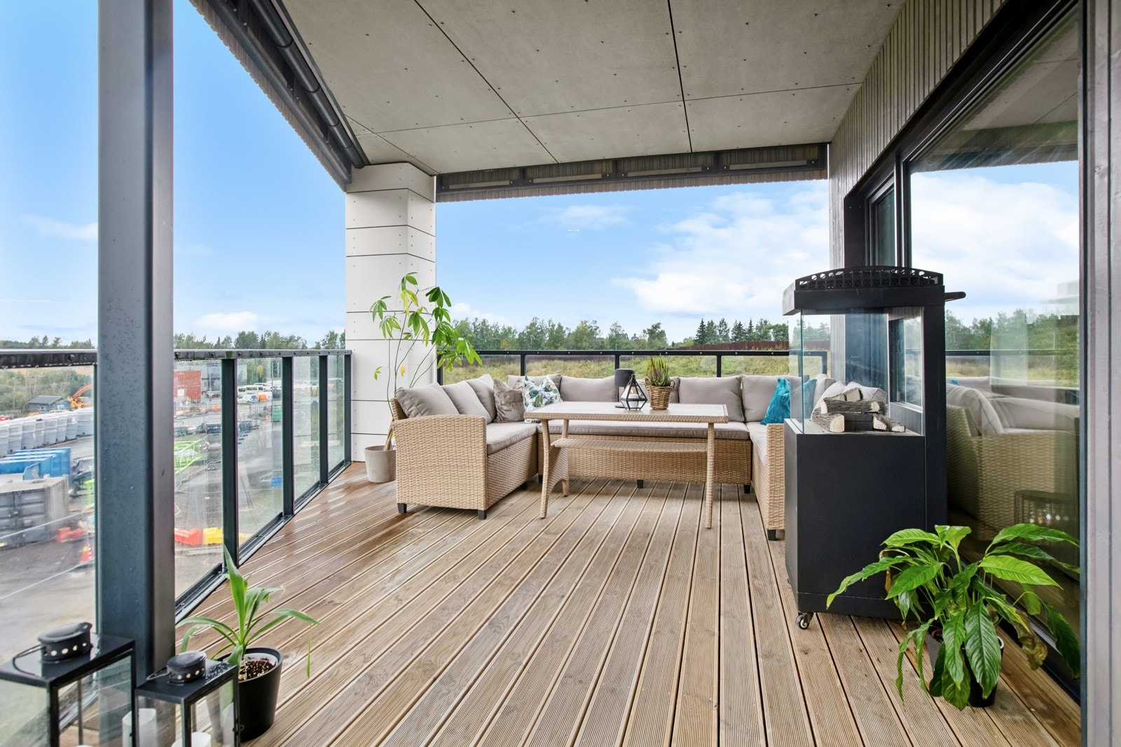 Boligen har to terrasser. Galleribilde