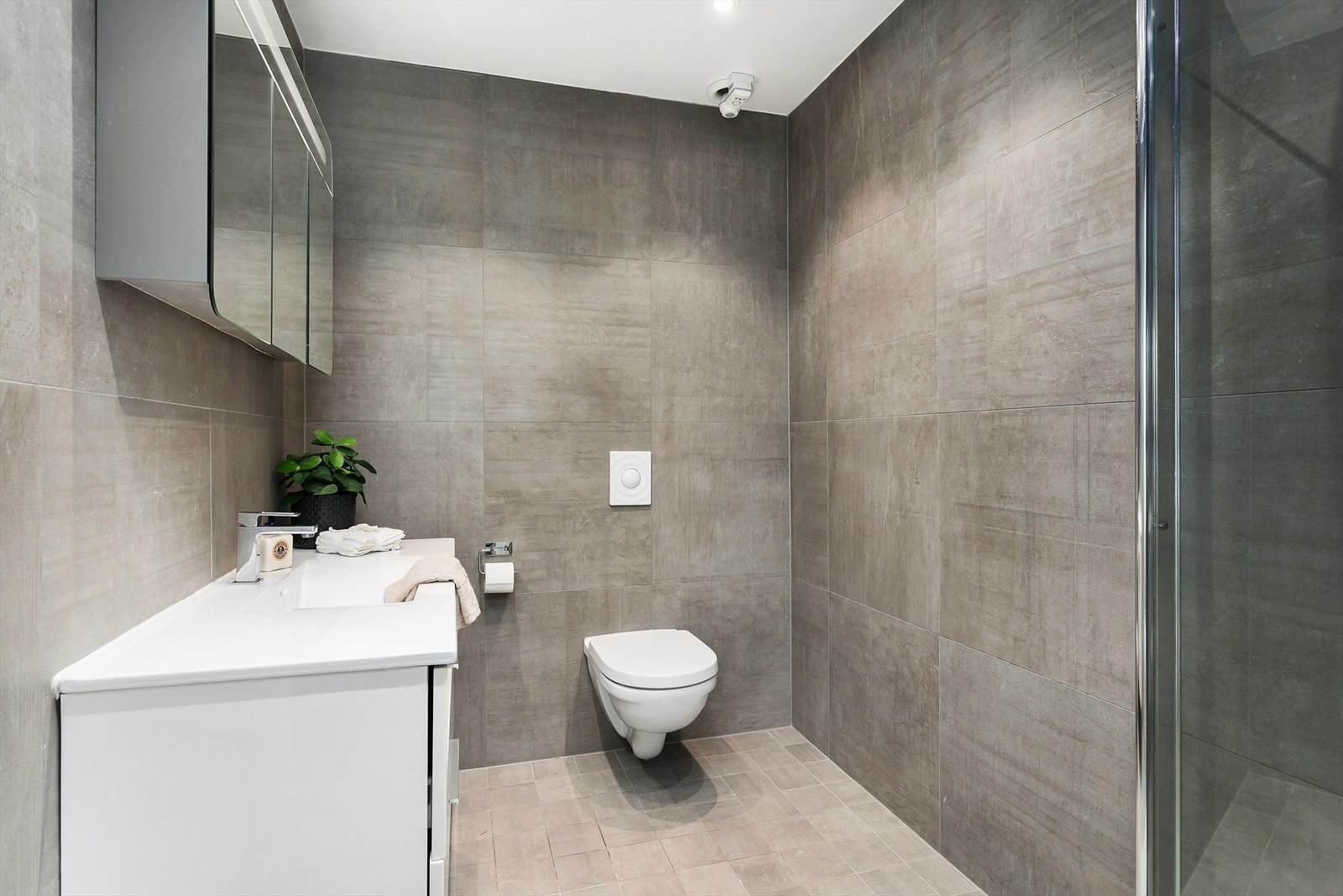 Flislagt moderne bad Galleribilde