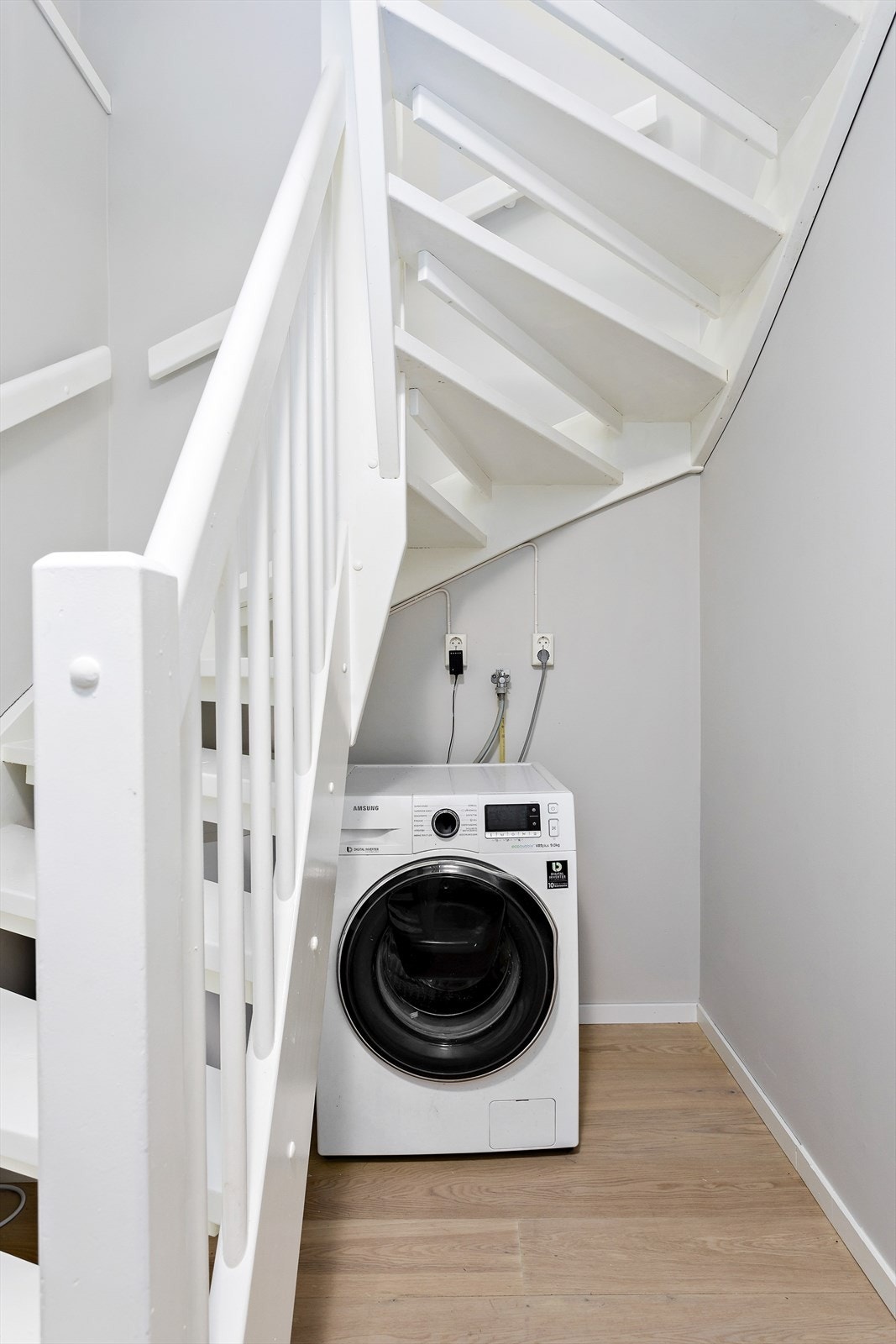 Vaskerom Galleribilde