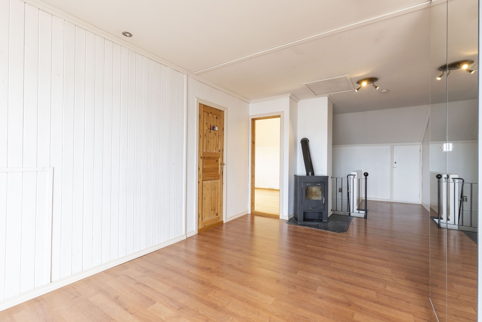 Loftstue Galleribilde