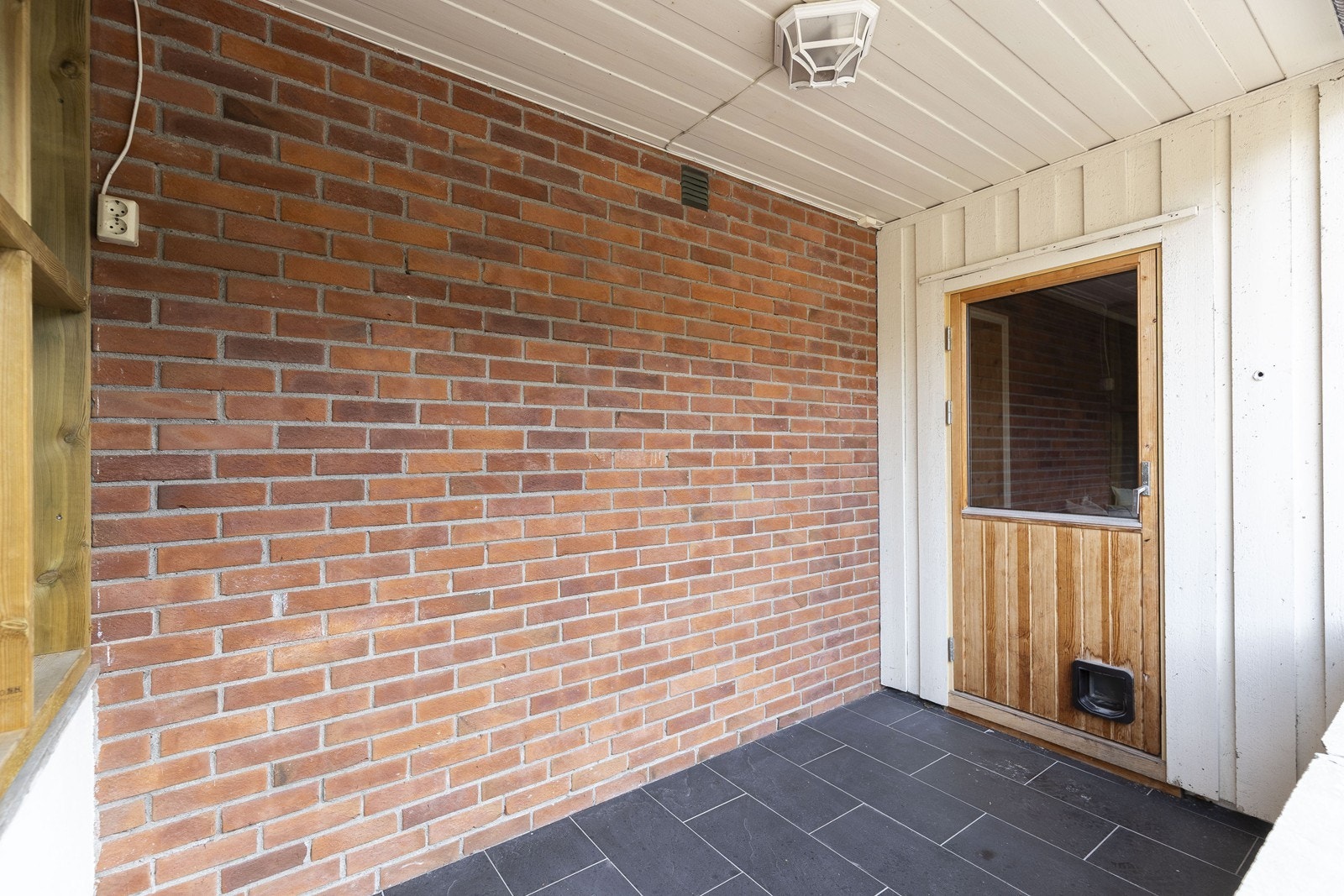 Overbygd terrasse mot vest Galleribilde