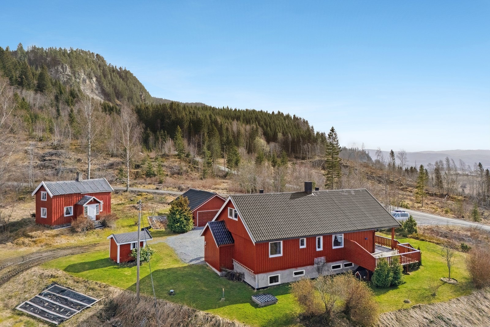 Velkommen til Forbordsfjellvegen 79, presentert av DNB Eiendom v/ Maria Stokkan. Galleribilde