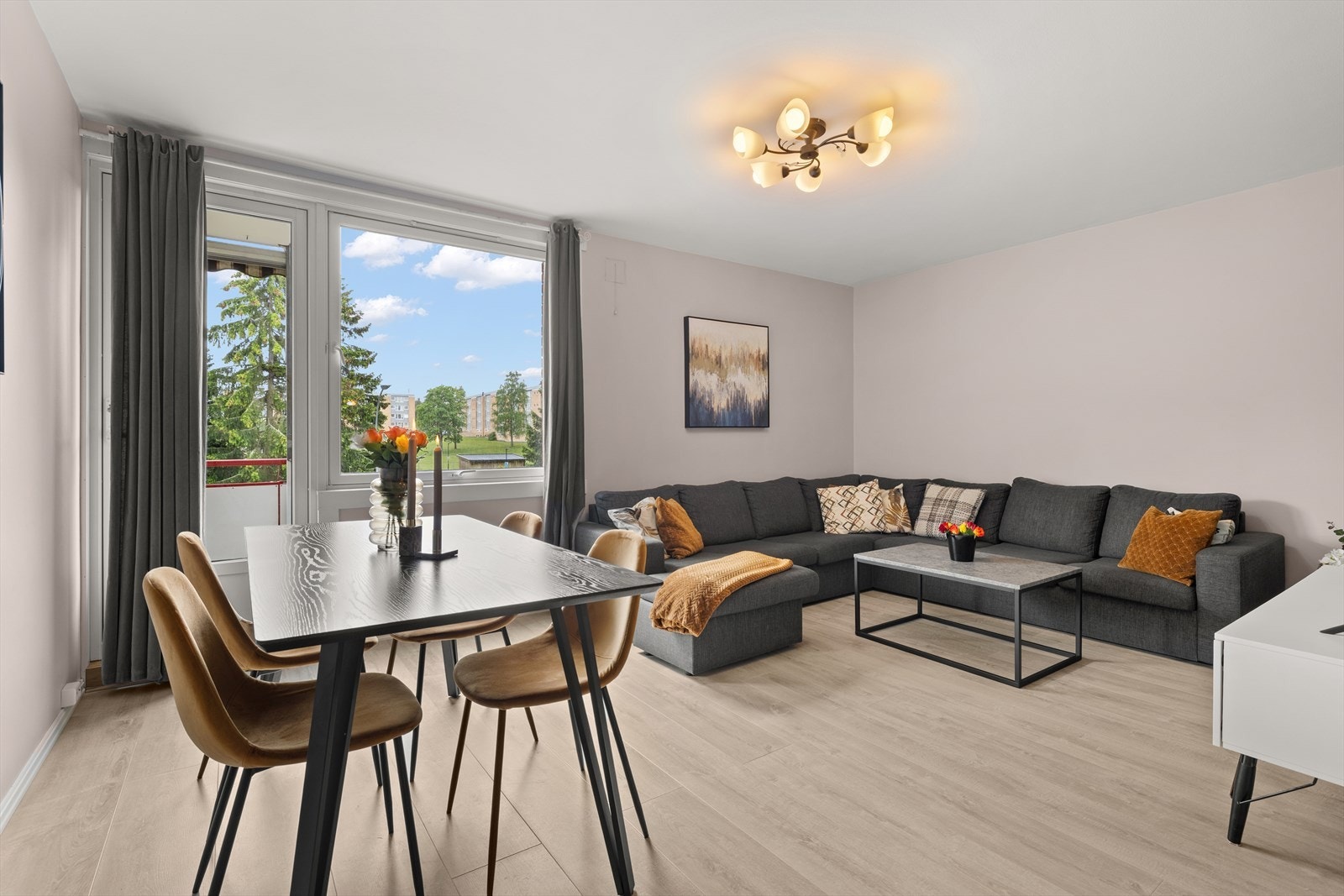 Nordvik Østensjø v/ Renee B. Løkke har gleden av å presentere Rugveien 83 Galleribilde