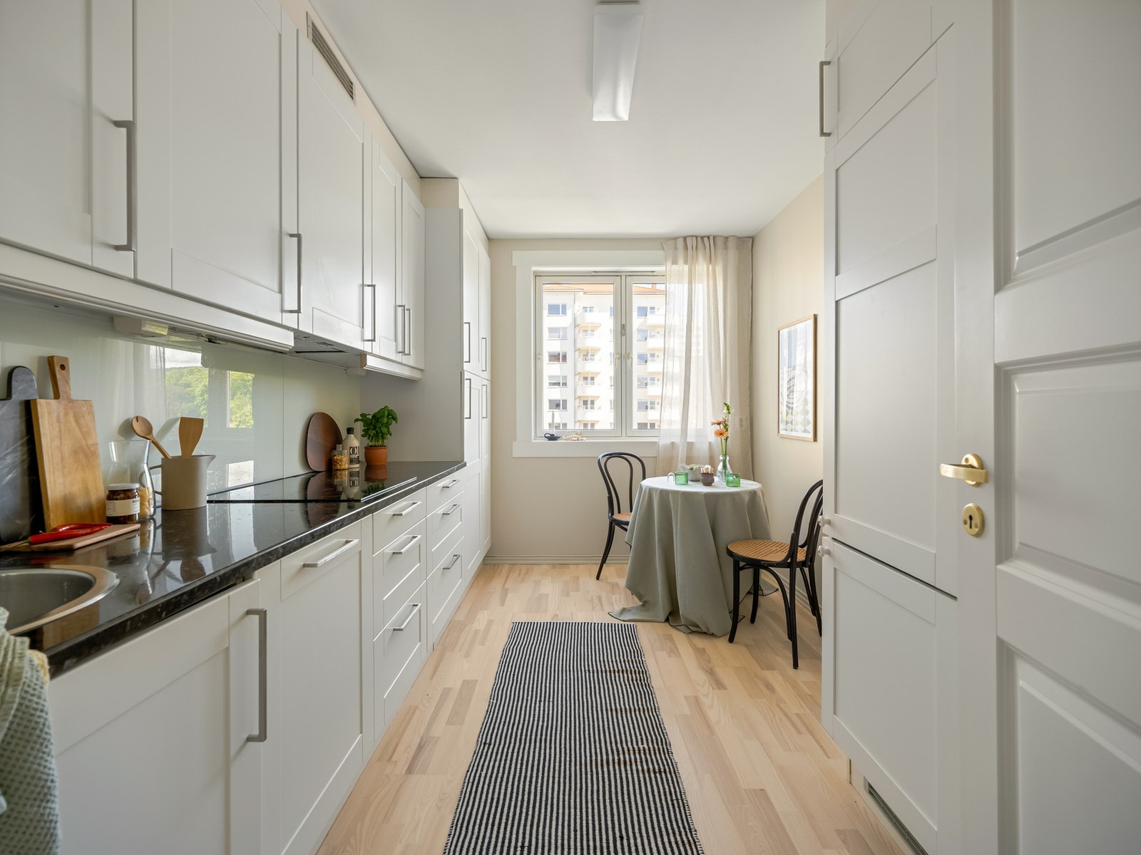 Kjøkkenet er også av nyere dato. Galleribilde