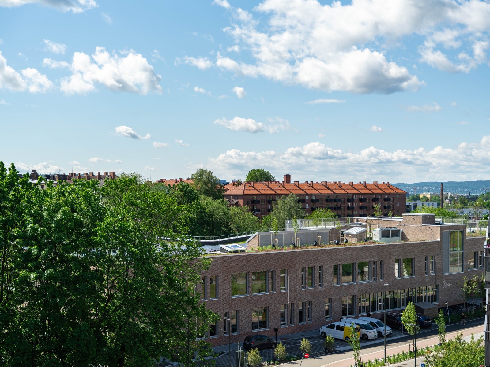 Og til og med bitte litt av fjorden. Galleribilde