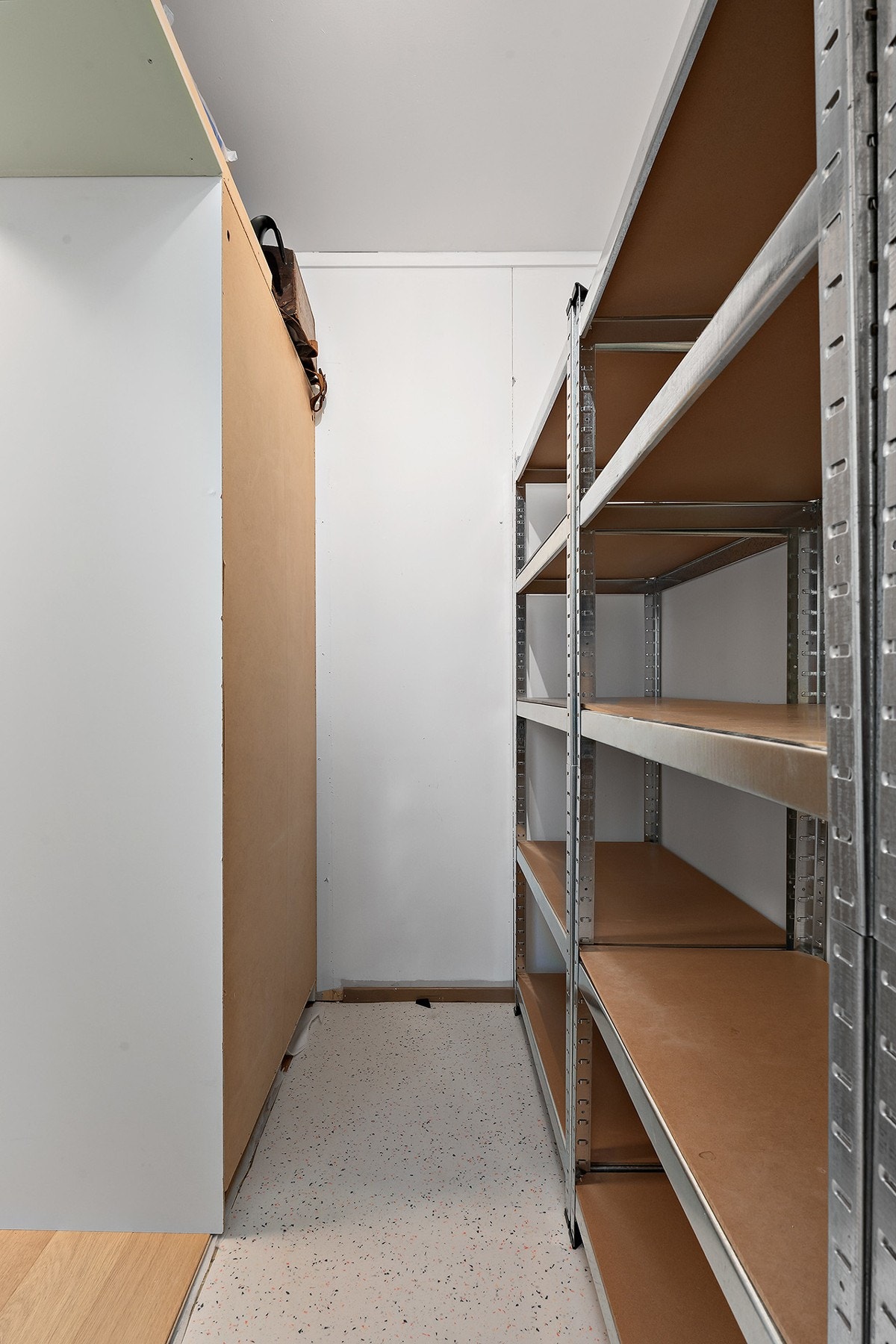 Innvendig bod Galleribilde