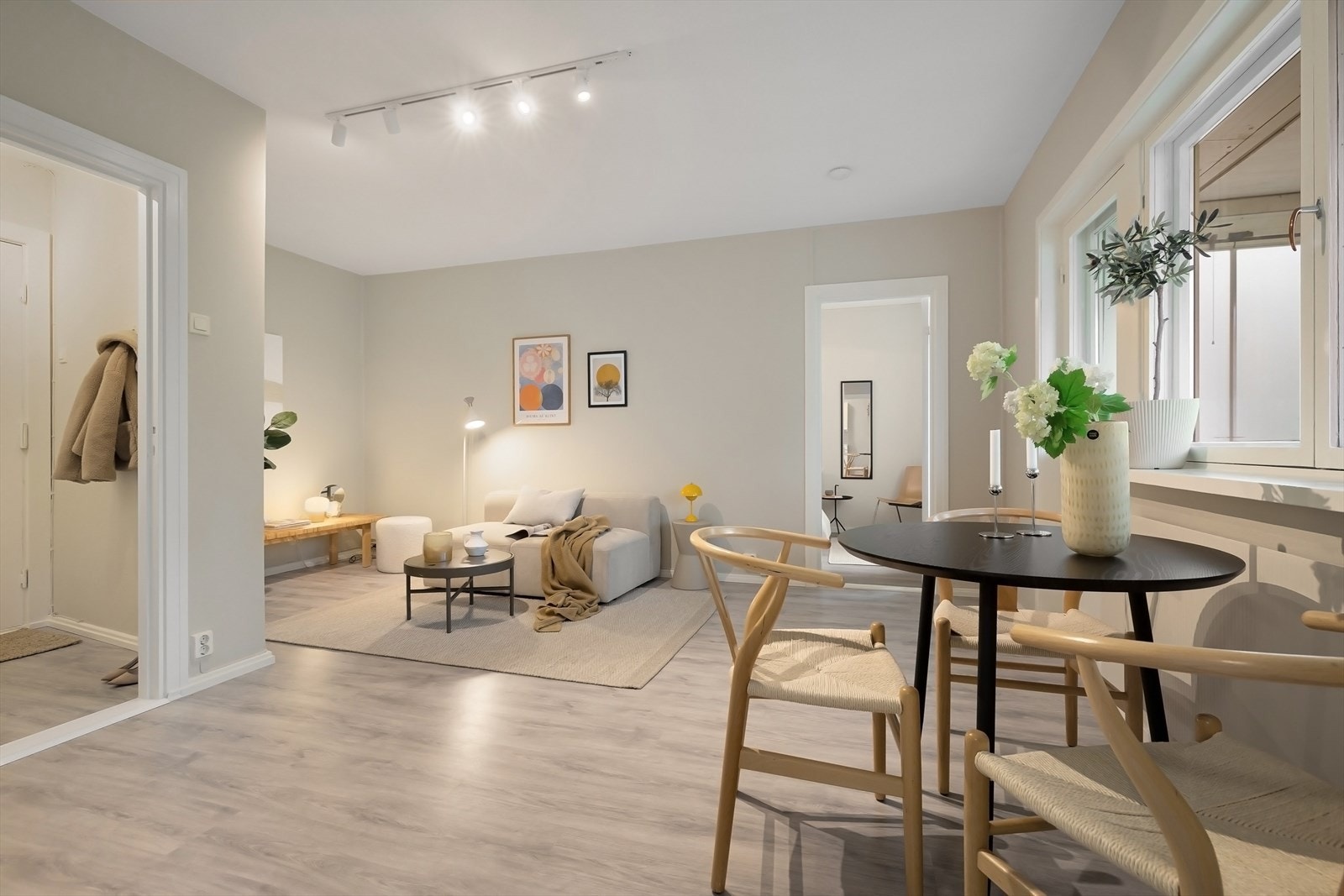 Takhøyden er på 2,54 meter. Det gir romfølelse Galleribilde