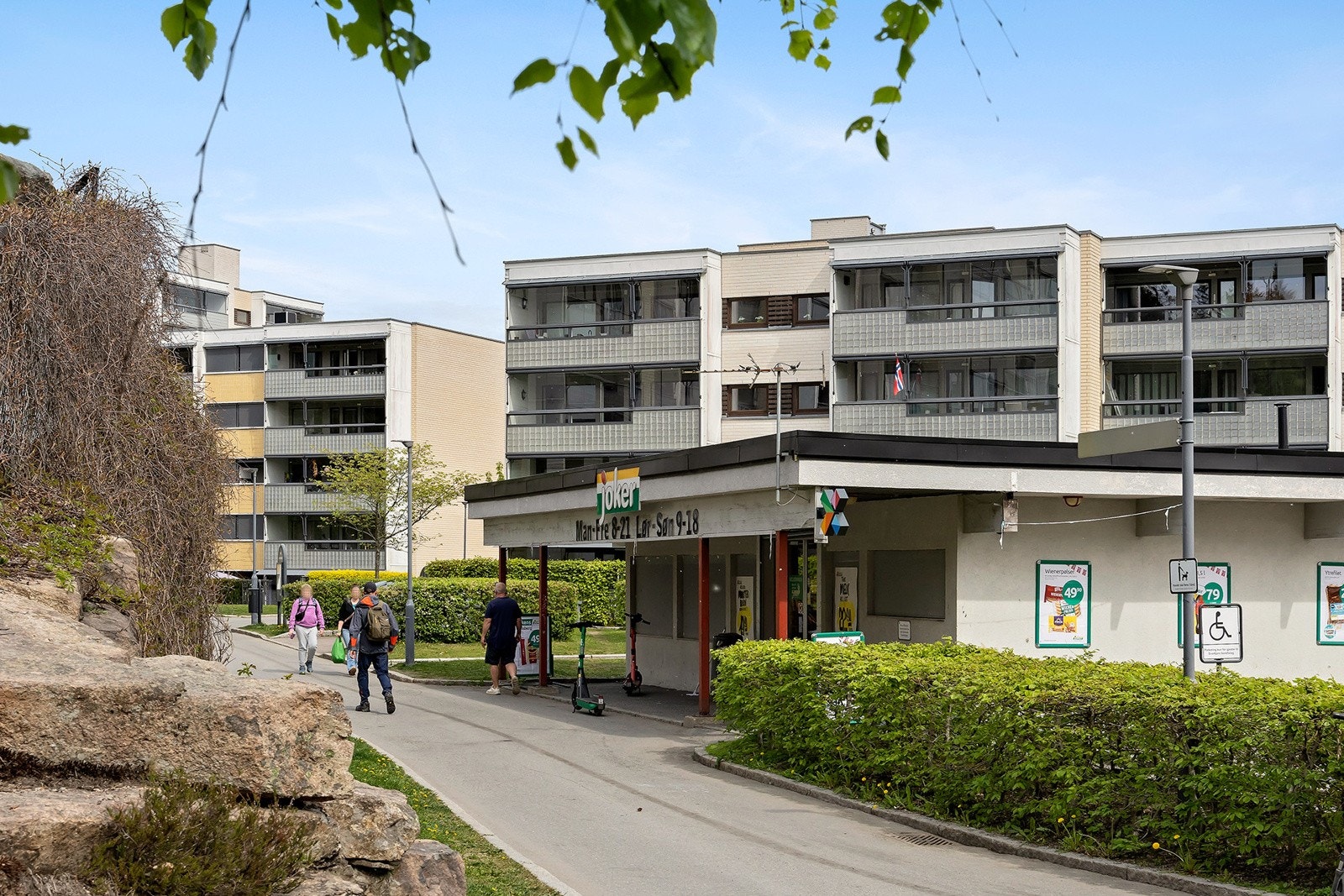Joker rett over veien Galleribilde