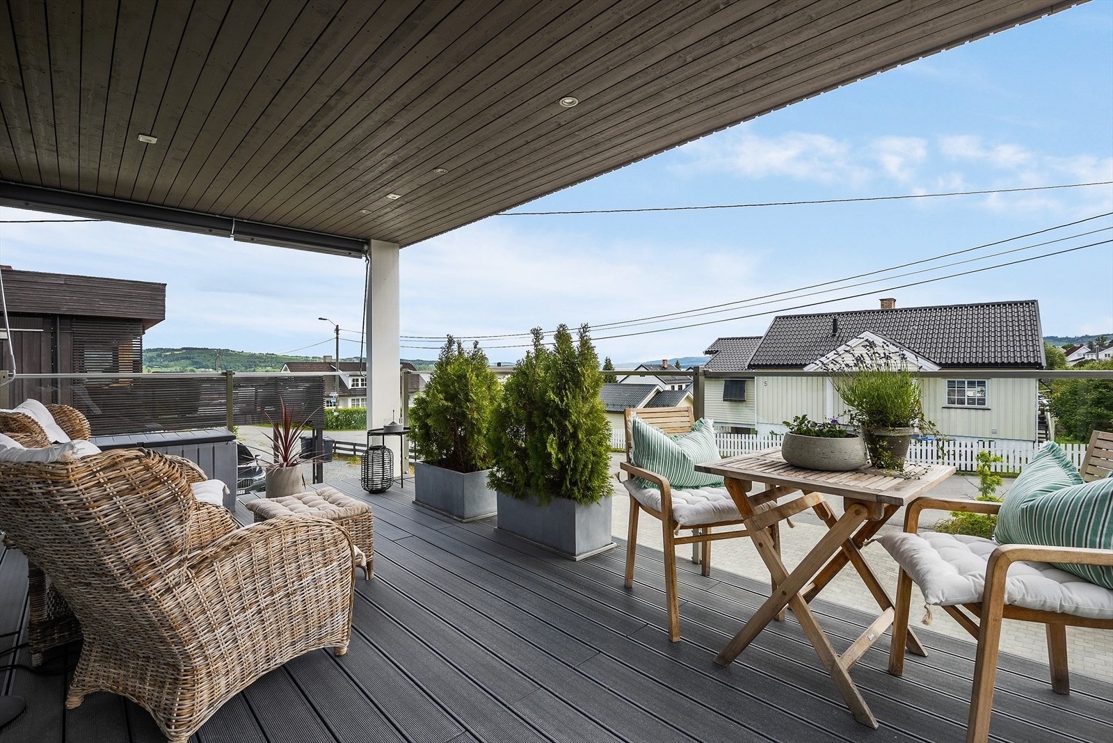 God plass for møblering. Galleribilde