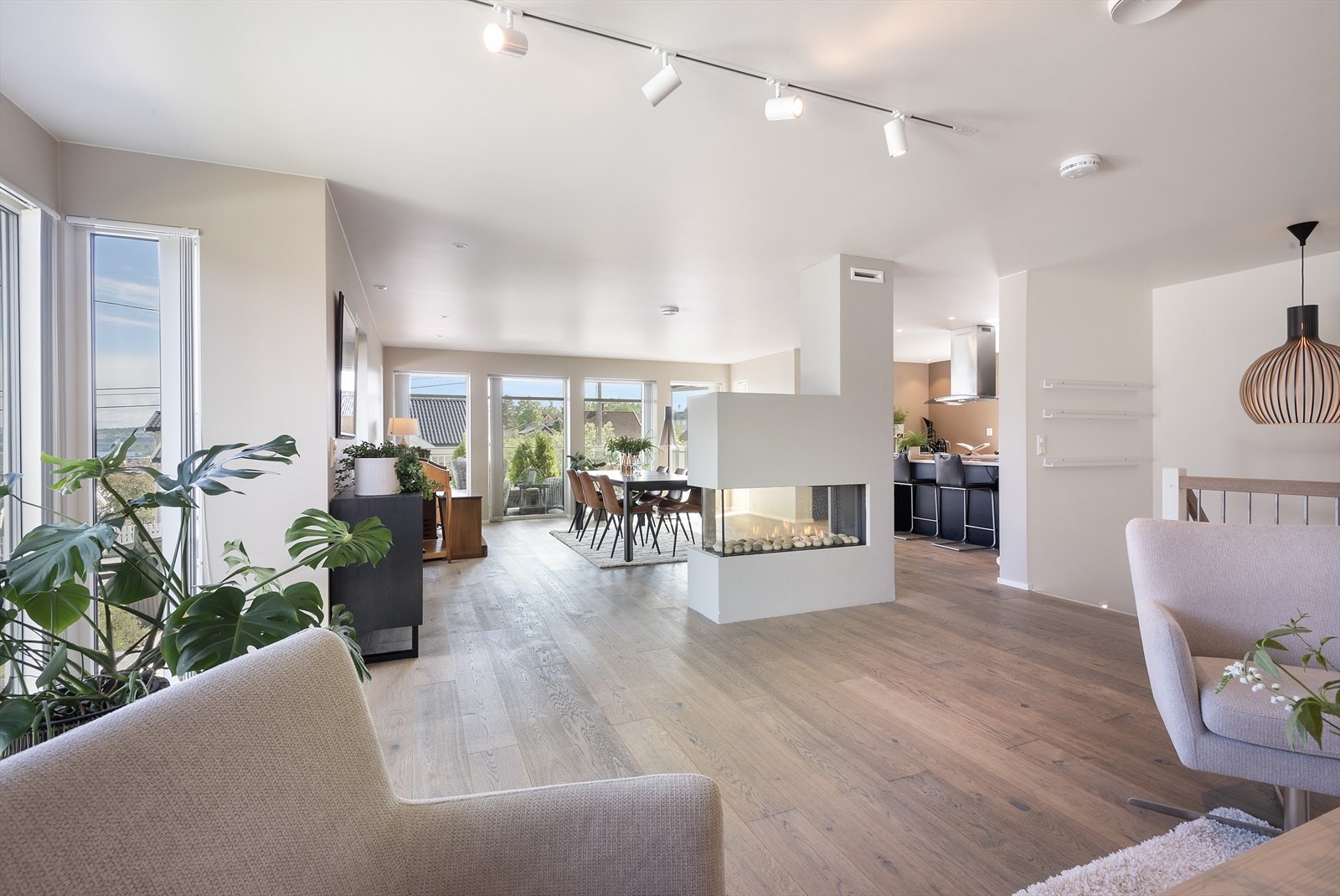 Lyst og nøytralt fargevalg. Galleribilde