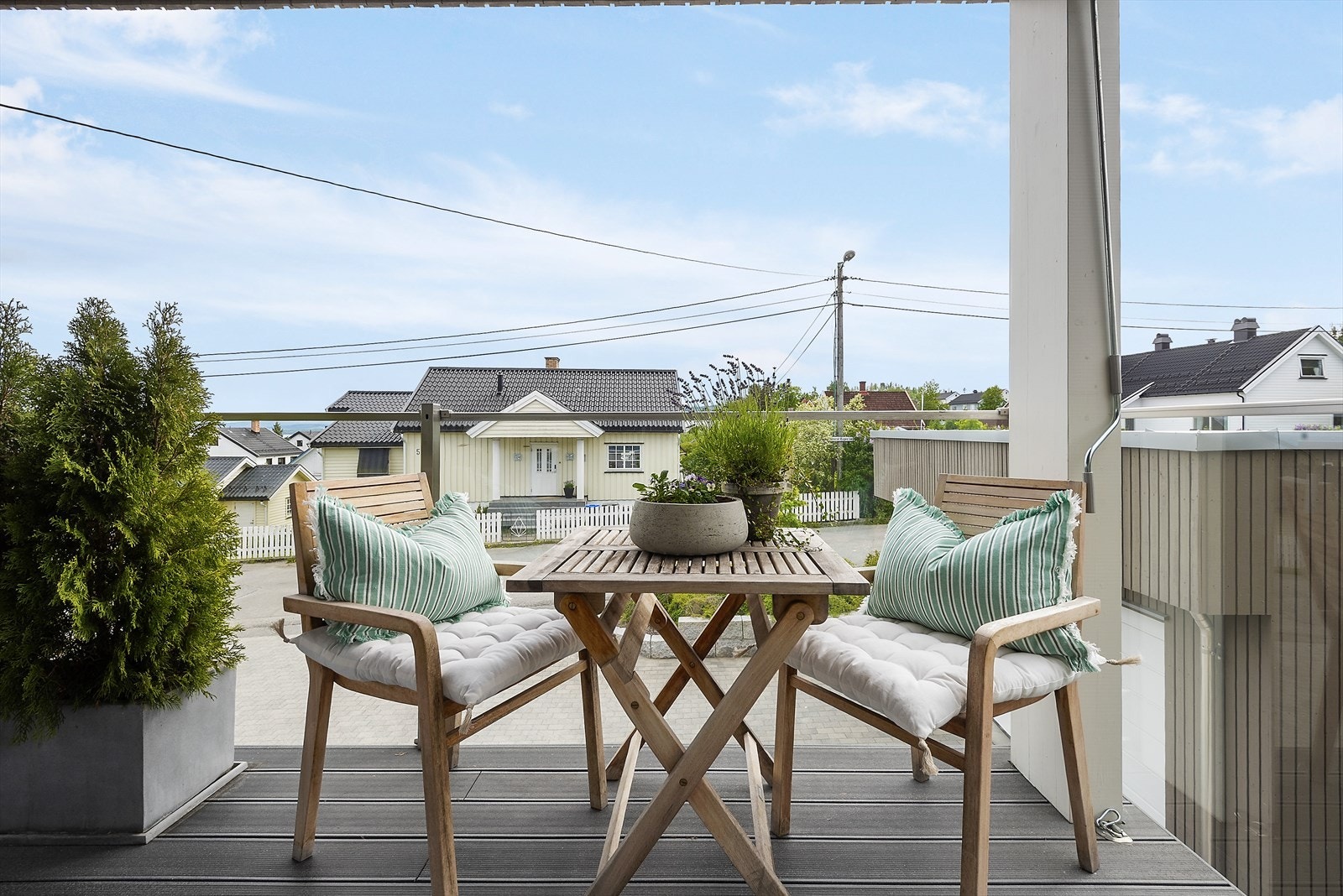 Nyte kaffen utendørs? Galleribilde