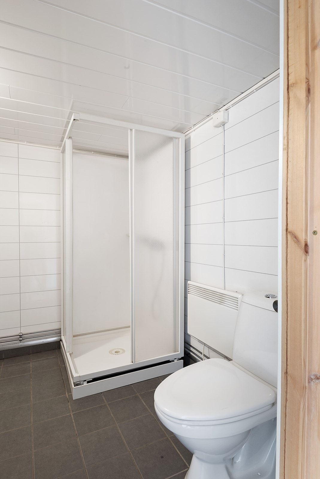 Bad i kjeller. Galleribilde