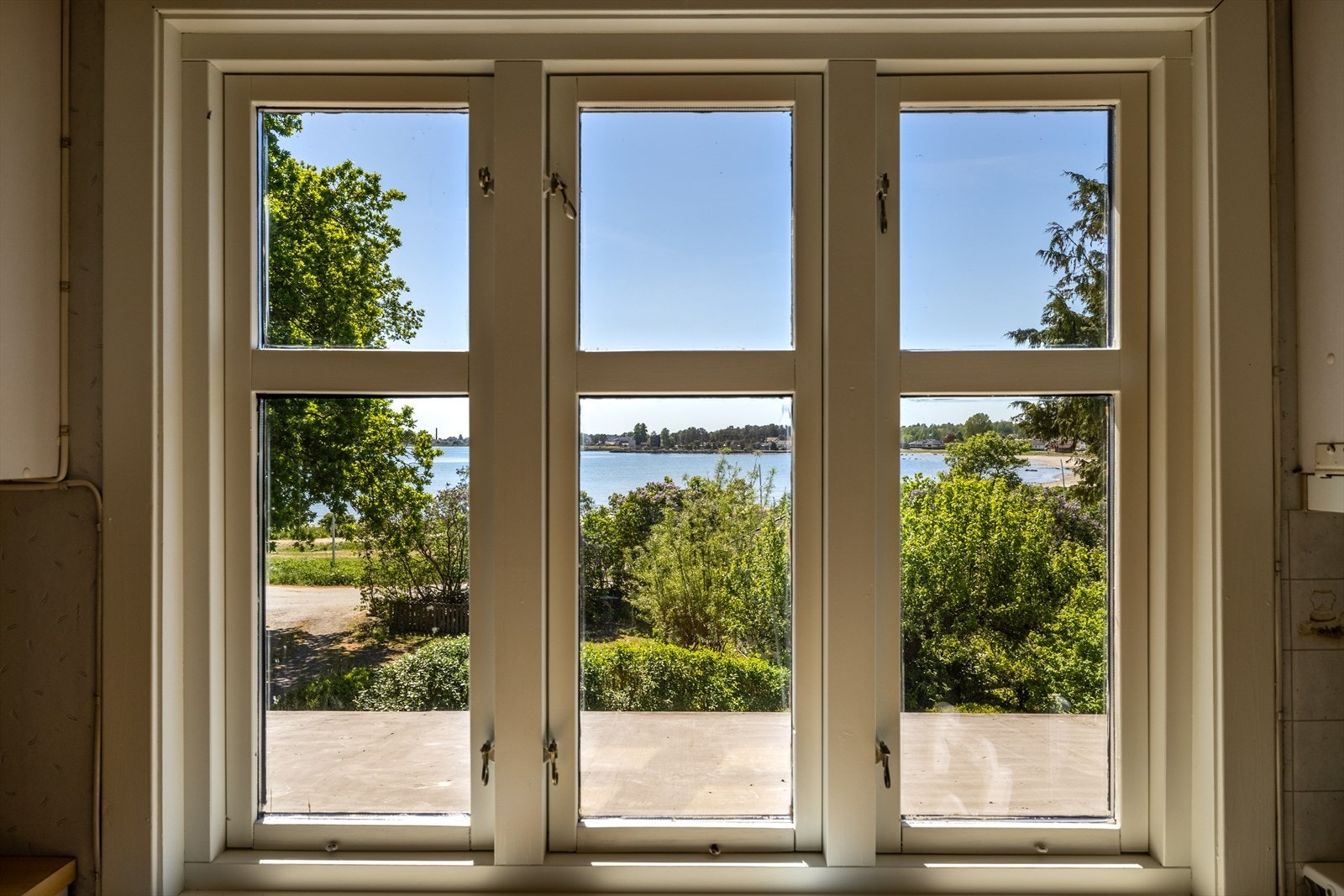 Utsikten fra vinduet her må oppleves! Galleribilde