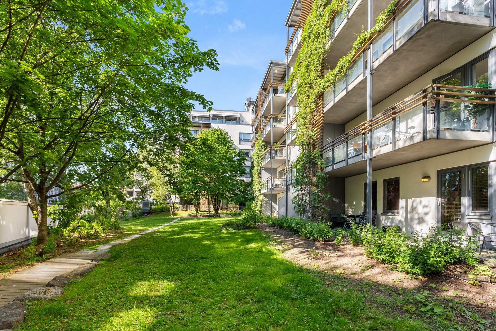 Her bor du i en grønn oase Galleribilde