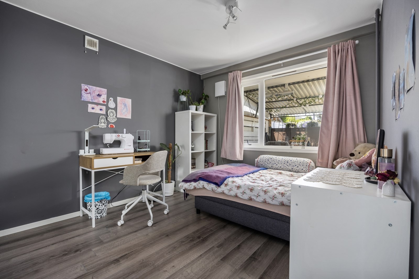 Soverom 2 er også av god størrelse Galleribilde