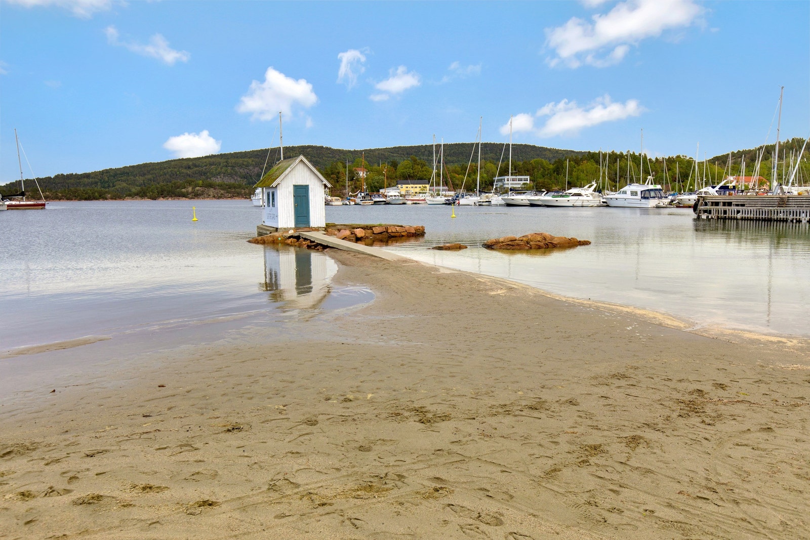 Meget barnevennlige strand i sentrum Galleribilde
