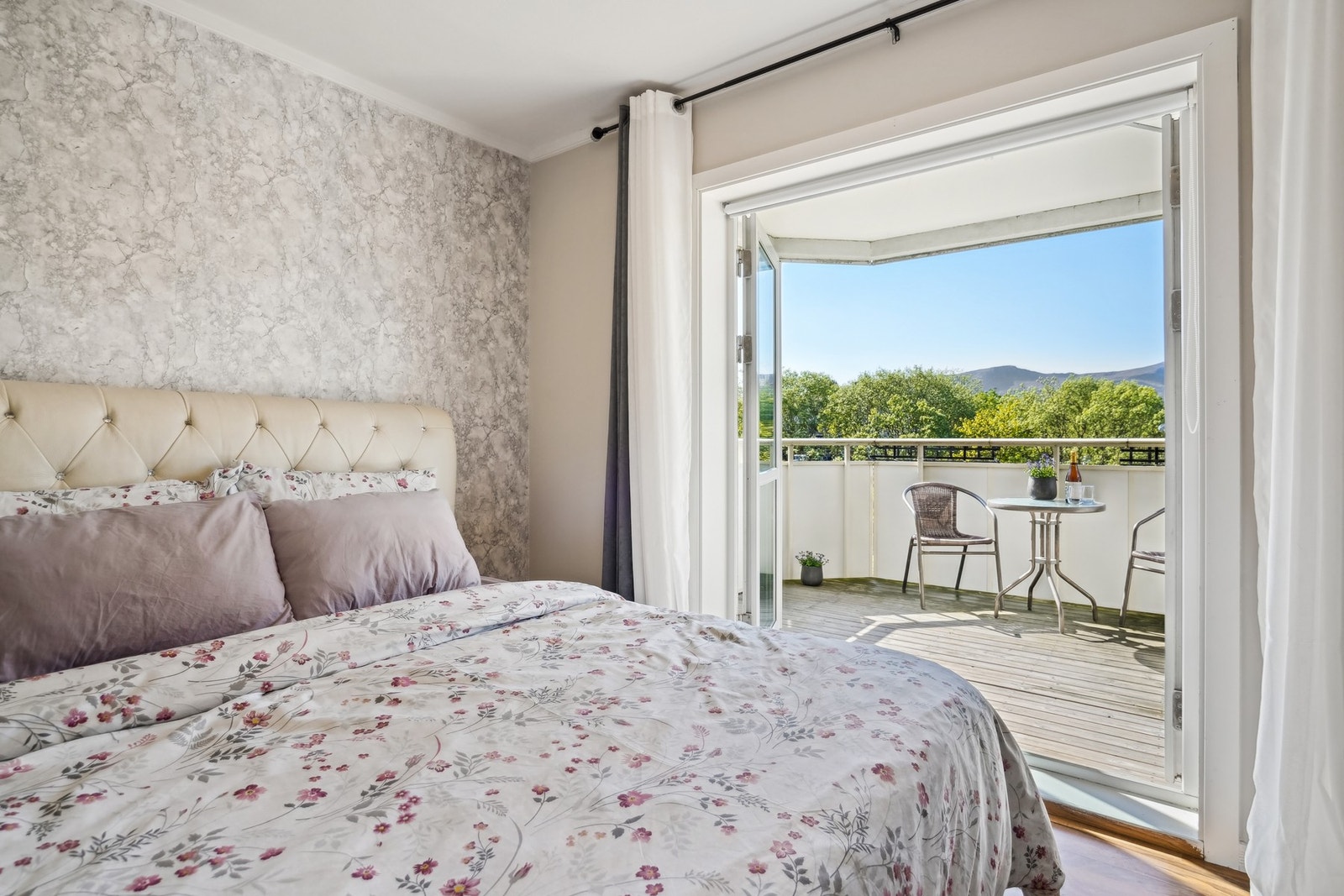 Her kan du starte dagen med frisk luft rett utenfor soverommet. Galleribilde