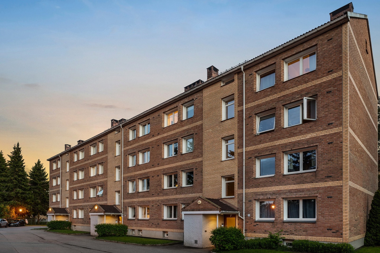 Borettslaget og nærmiljøet er velstelt og hyggelig. Galleribilde