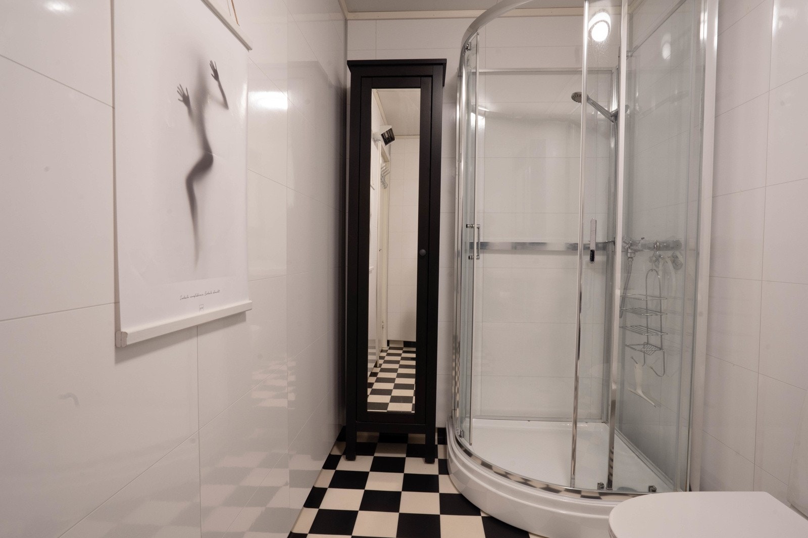 Bad med dusjkabinett Galleribilde