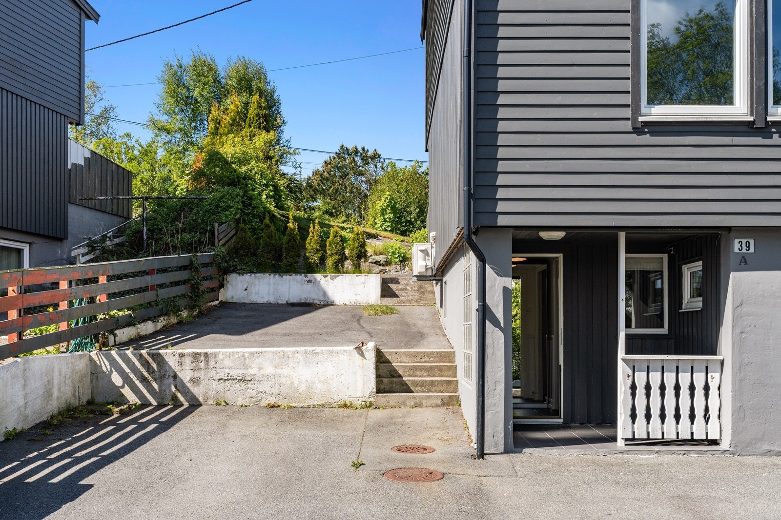 Koselig inngangsparti. Galleribilde