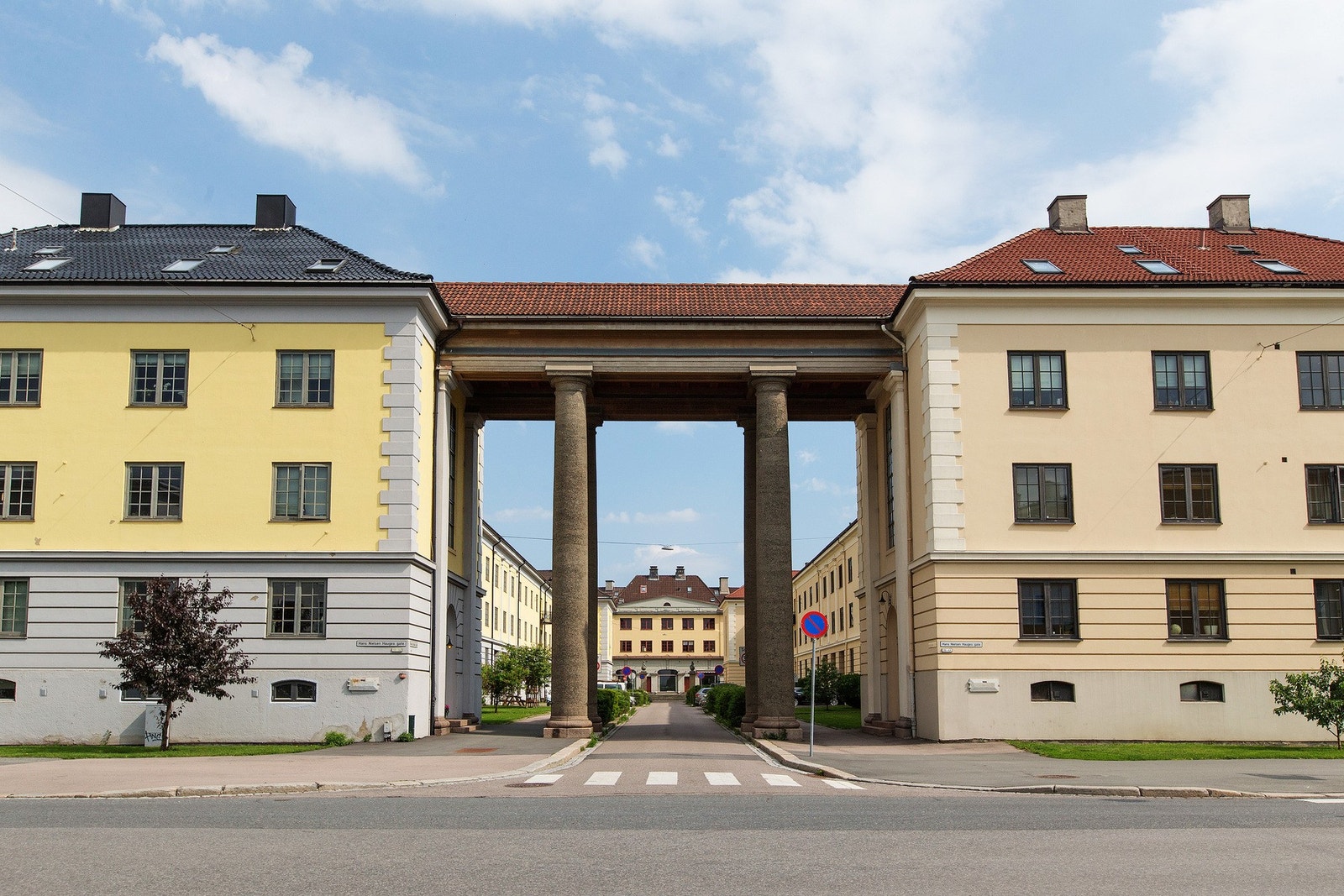 Velkommen til visning i Søylegården! Galleribilde