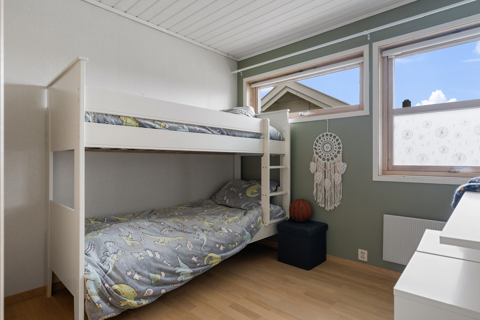 Det tredje soverommet er på 9,5 kvm. og ligger i underetasjen Galleribilde