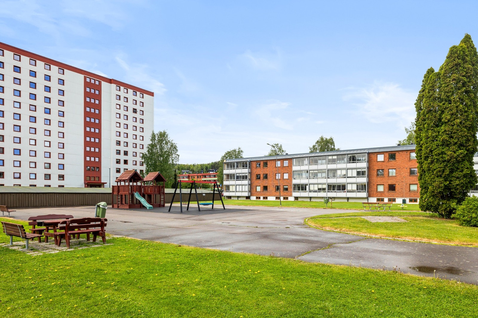 Borettslaget består av 322 andelsleiligheter. Det er felles vaskeri i borettslaget. Galleribilde