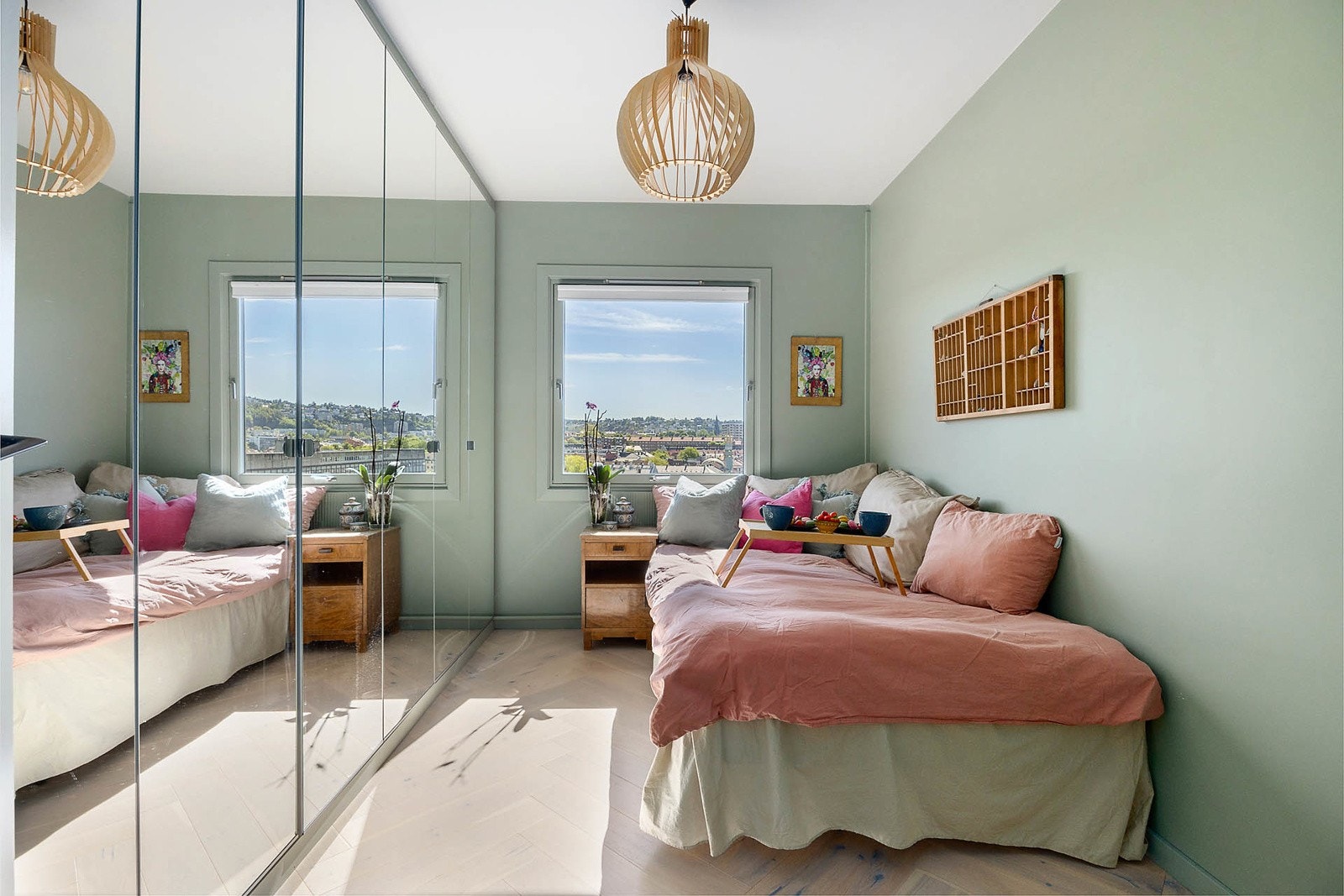 Soverom 2 av god størrelse kan også brukes som kontor Galleribilde