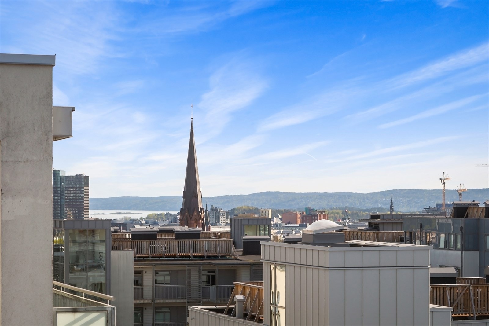 Nyt den herlige utsikten fra takterrassen Galleribilde