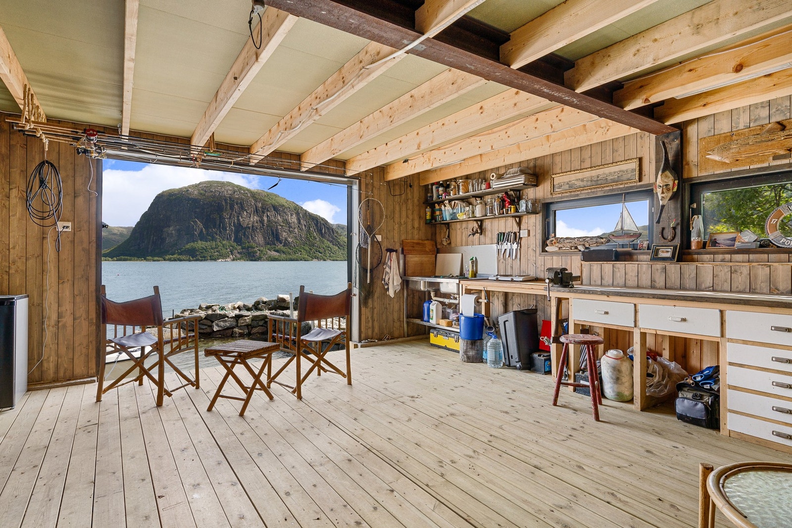 Naustet fra 2022. Uinnredet hems over. Galleribilde