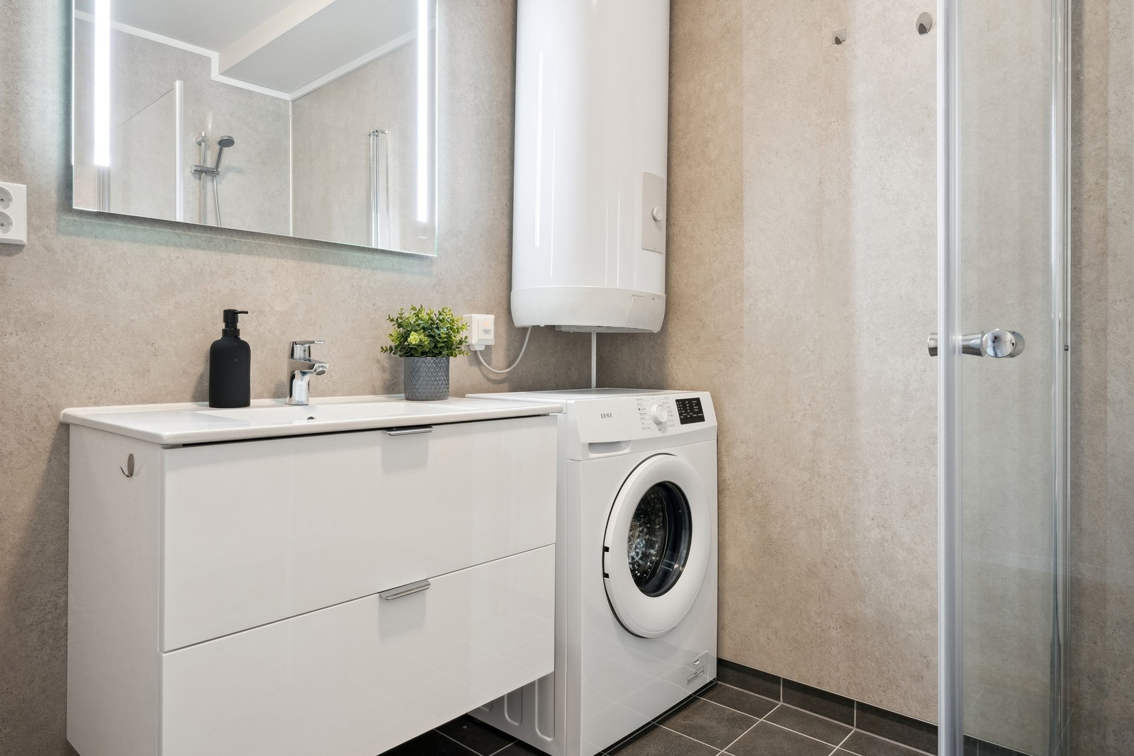 Bad/vaskerom Galleribilde