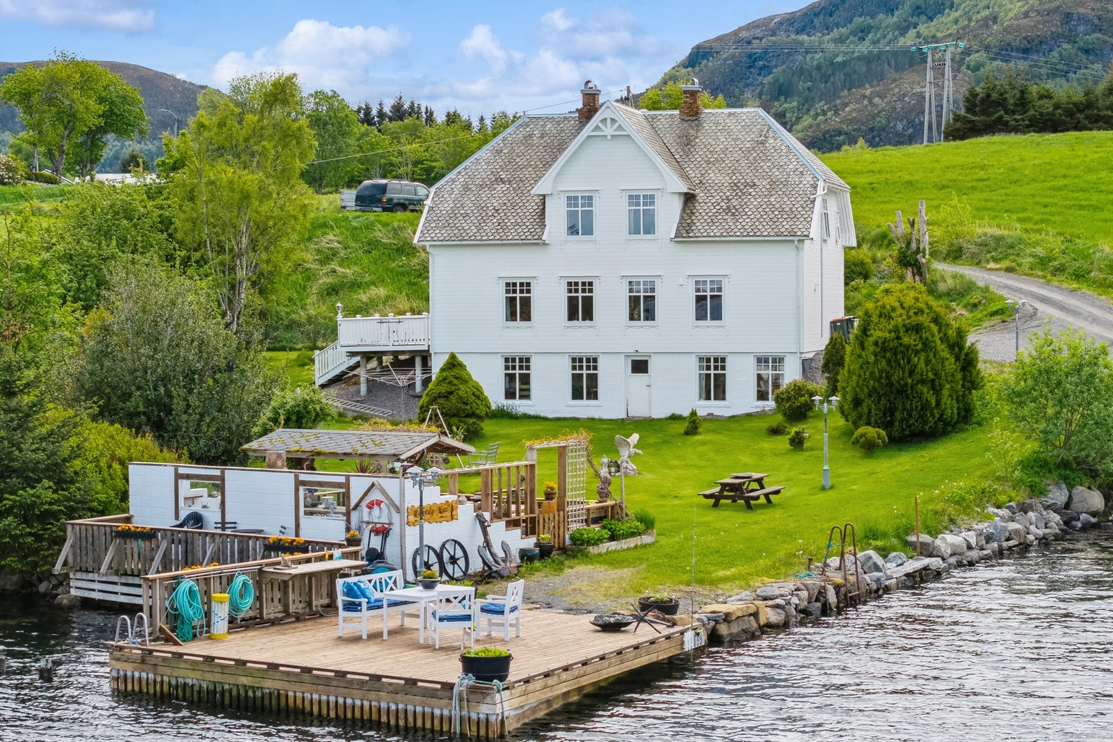Velkommen til Gurehaugvegen 45 - Presentert av Amund Sønslien - EiendomsMegler 1 Galleribilde