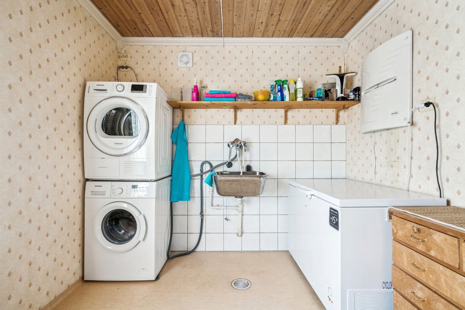 Vaskerom ved hovedinngang Galleribilde